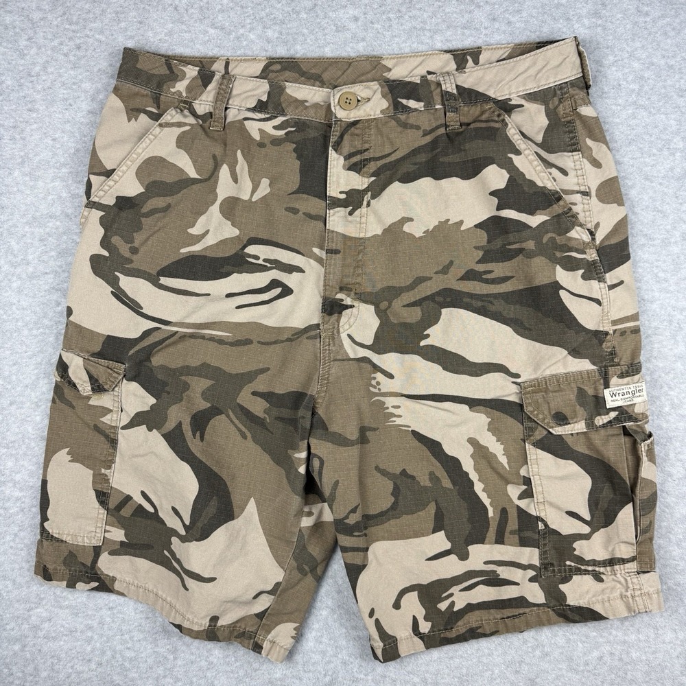 Wrangler Authentic Issue Men 36 Camo Cargo Shorts 10" Inseam Desert Tiger Stripe